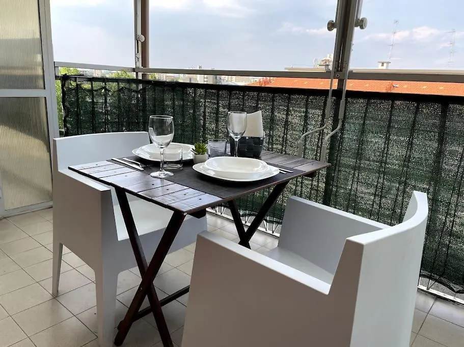 Appartamento Free Parking Il Terrazzino ⭑⭑⭑⭑⭑ Milano